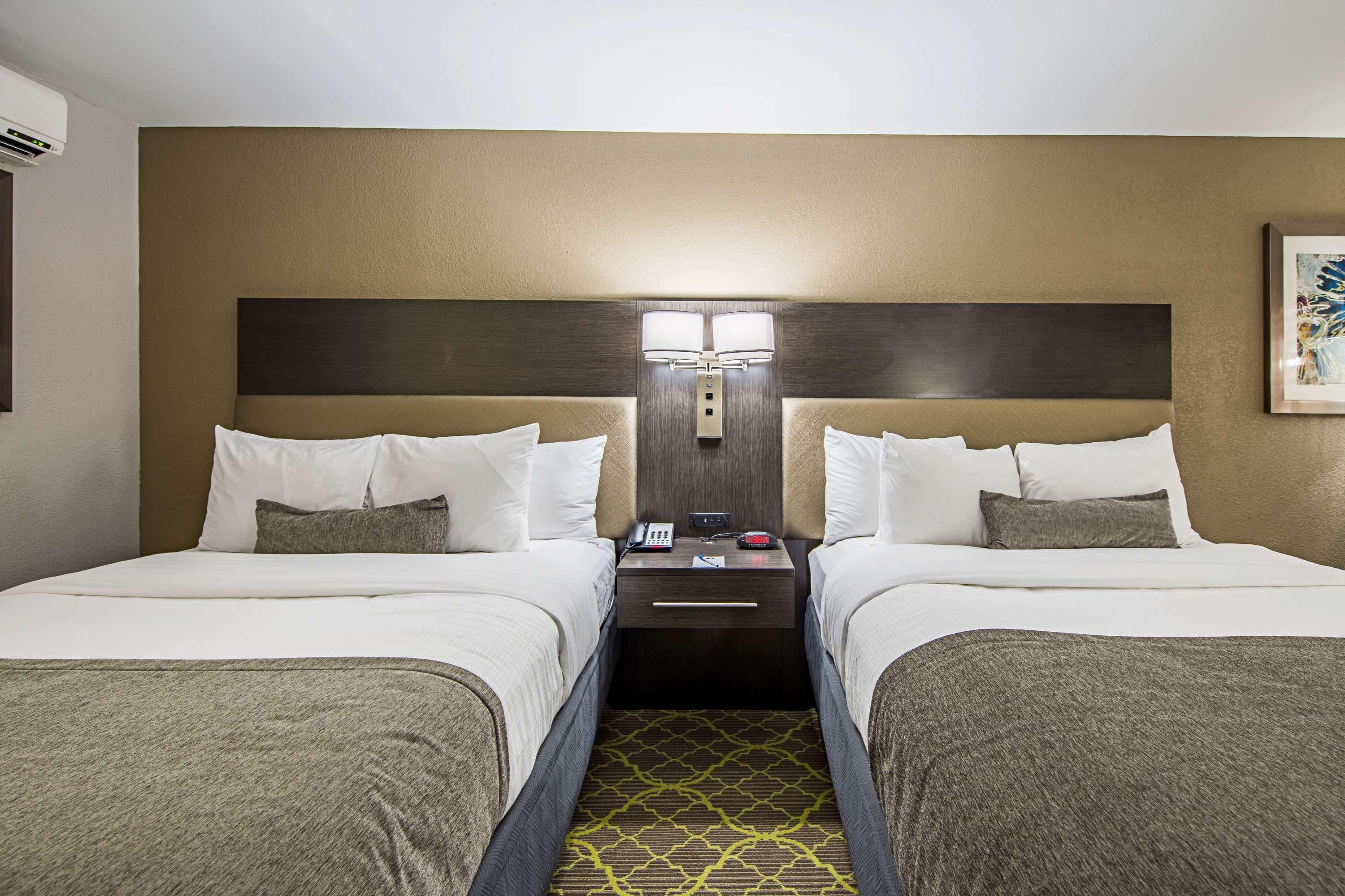 Best Western Plus Clemson Hotel & Conference Center Extérieur photo