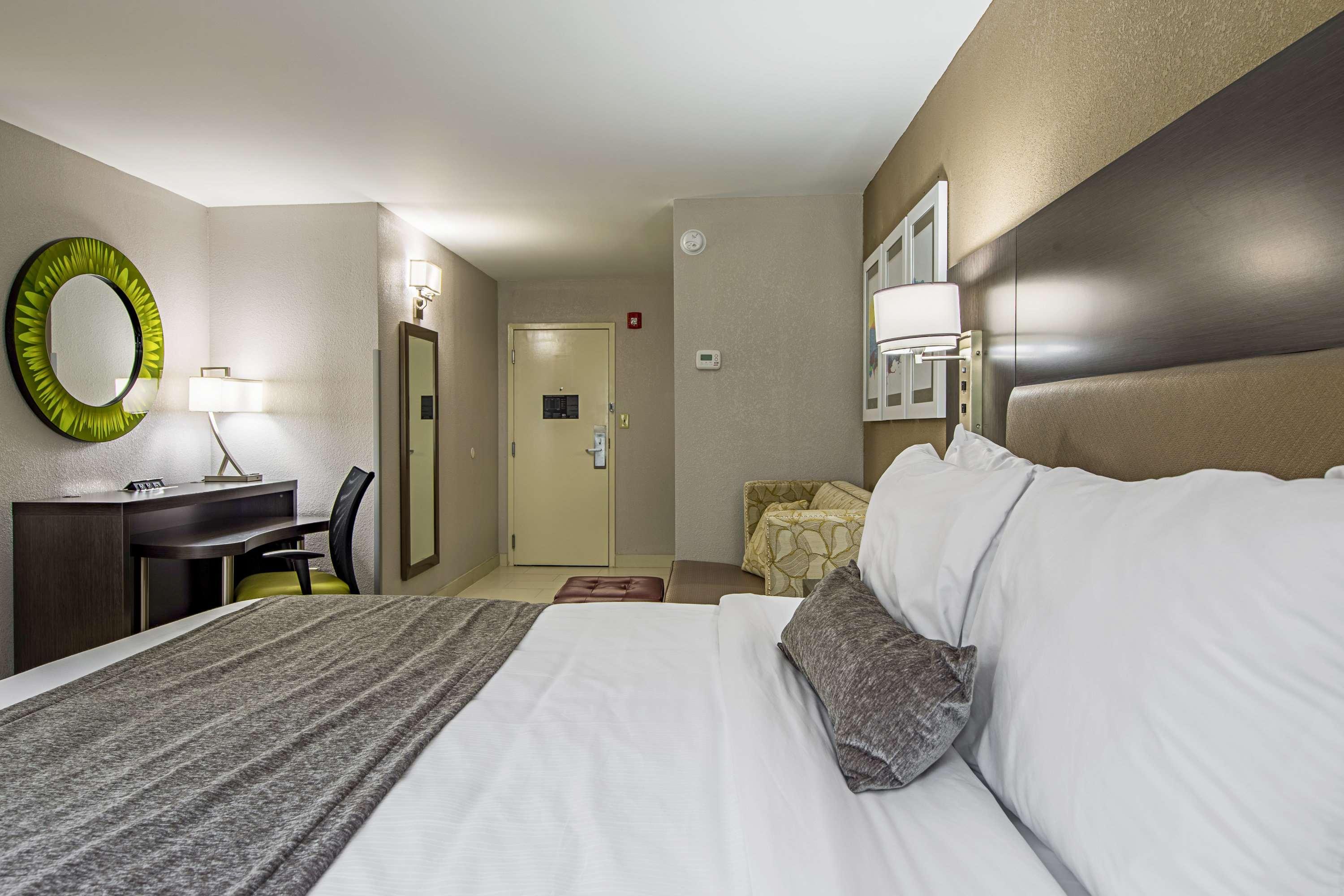 Best Western Plus Clemson Hotel & Conference Center Extérieur photo